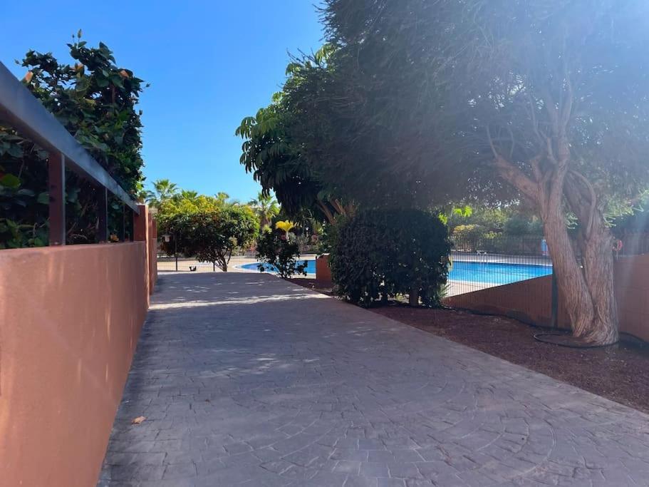 Cozy Apartment With Large Terrace Next To The Pool La Tejita Exterior foto